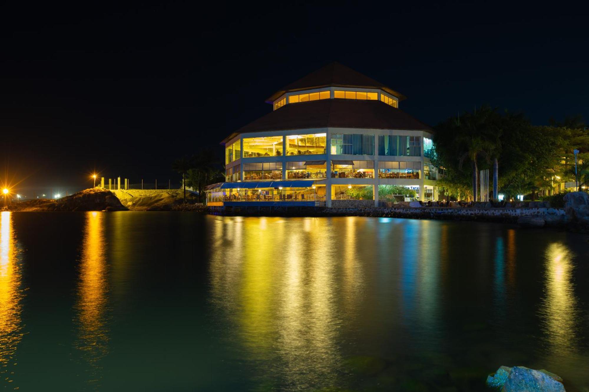 Malaika Beach Resort Mwanza Exterior photo