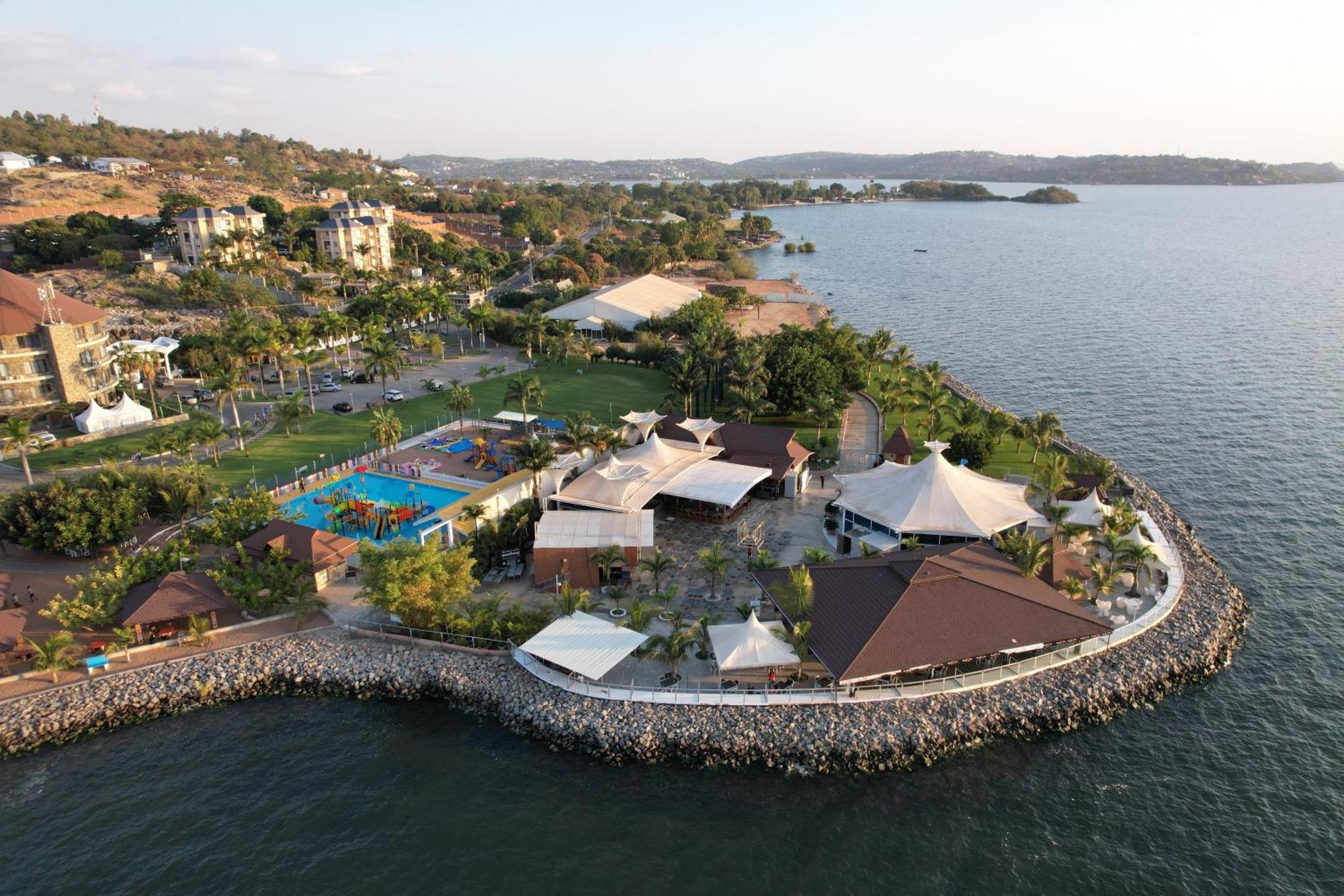 Malaika Beach Resort Mwanza Exterior photo