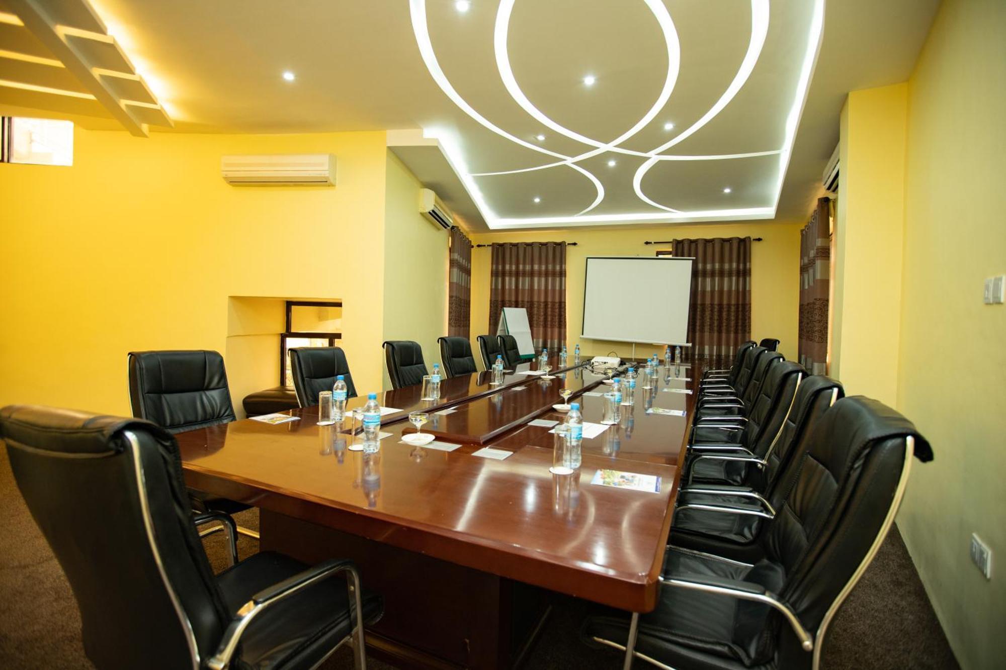 Malaika Beach Resort Mwanza Exterior photo